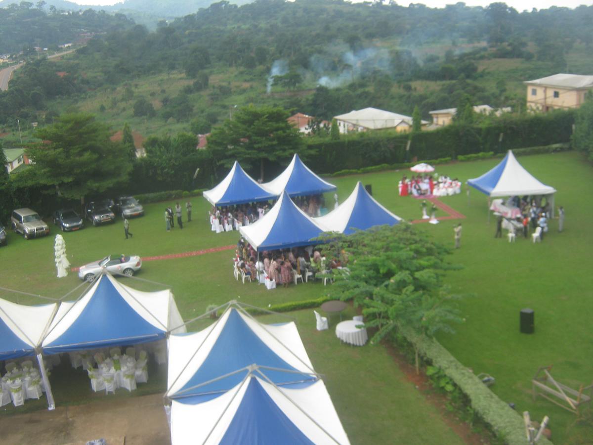 Hotel Azur Yaoundé 外观 照片