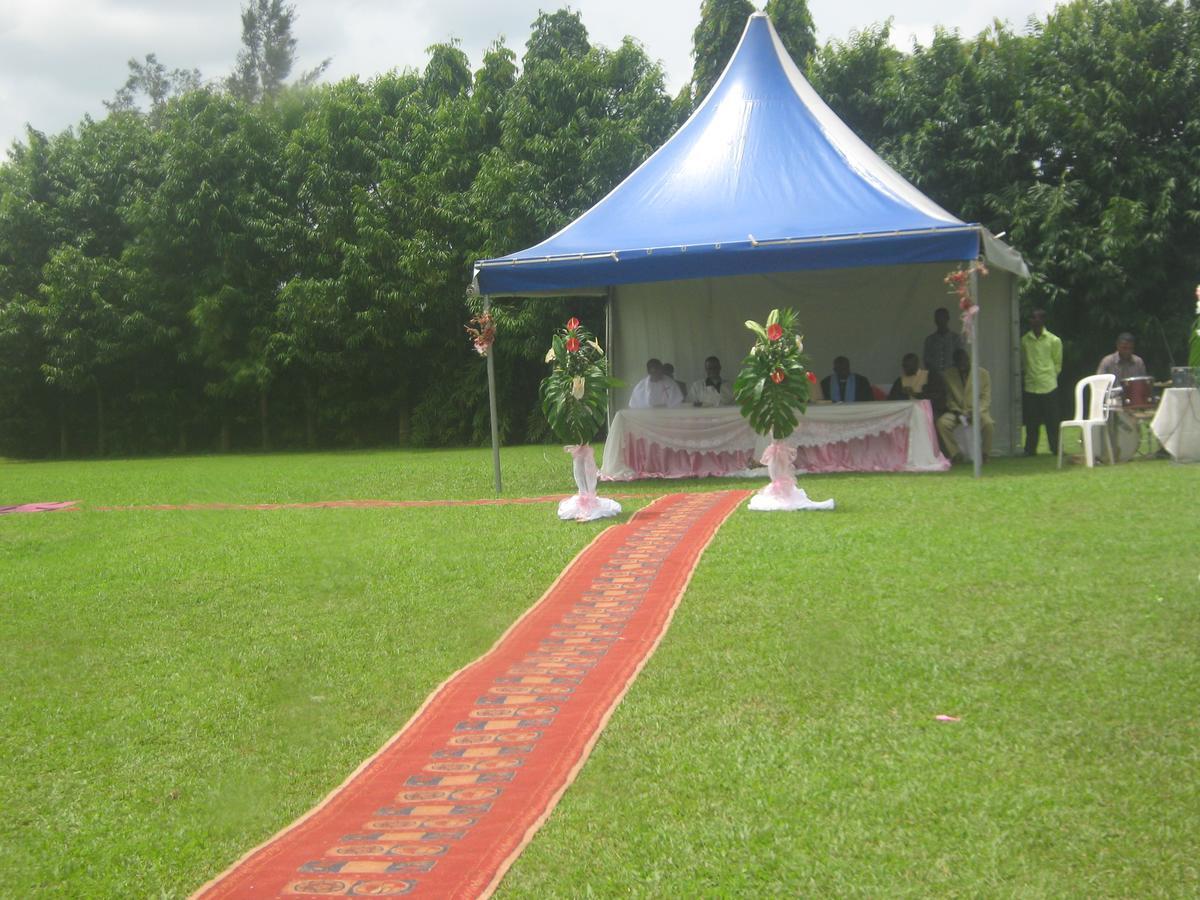 Hotel Azur Yaoundé 外观 照片
