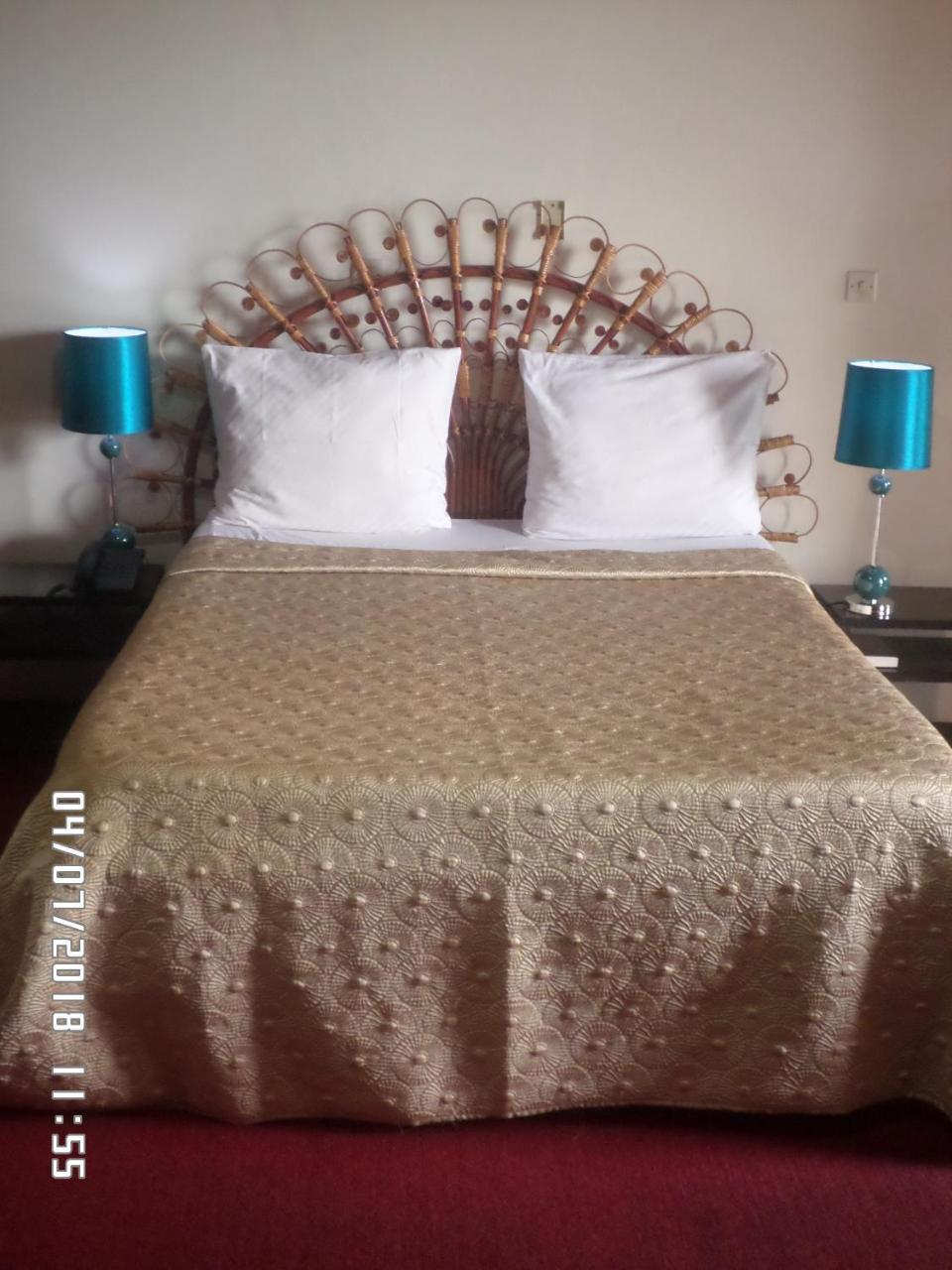 Hotel Azur Yaoundé 外观 照片