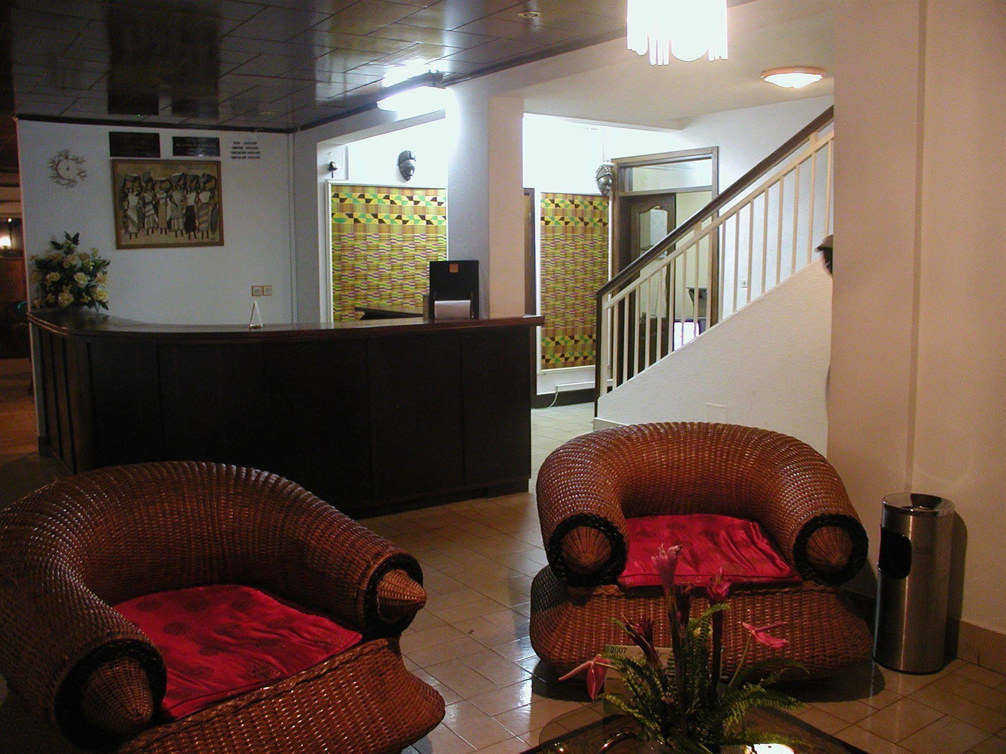 Hotel Azur Yaoundé 外观 照片
