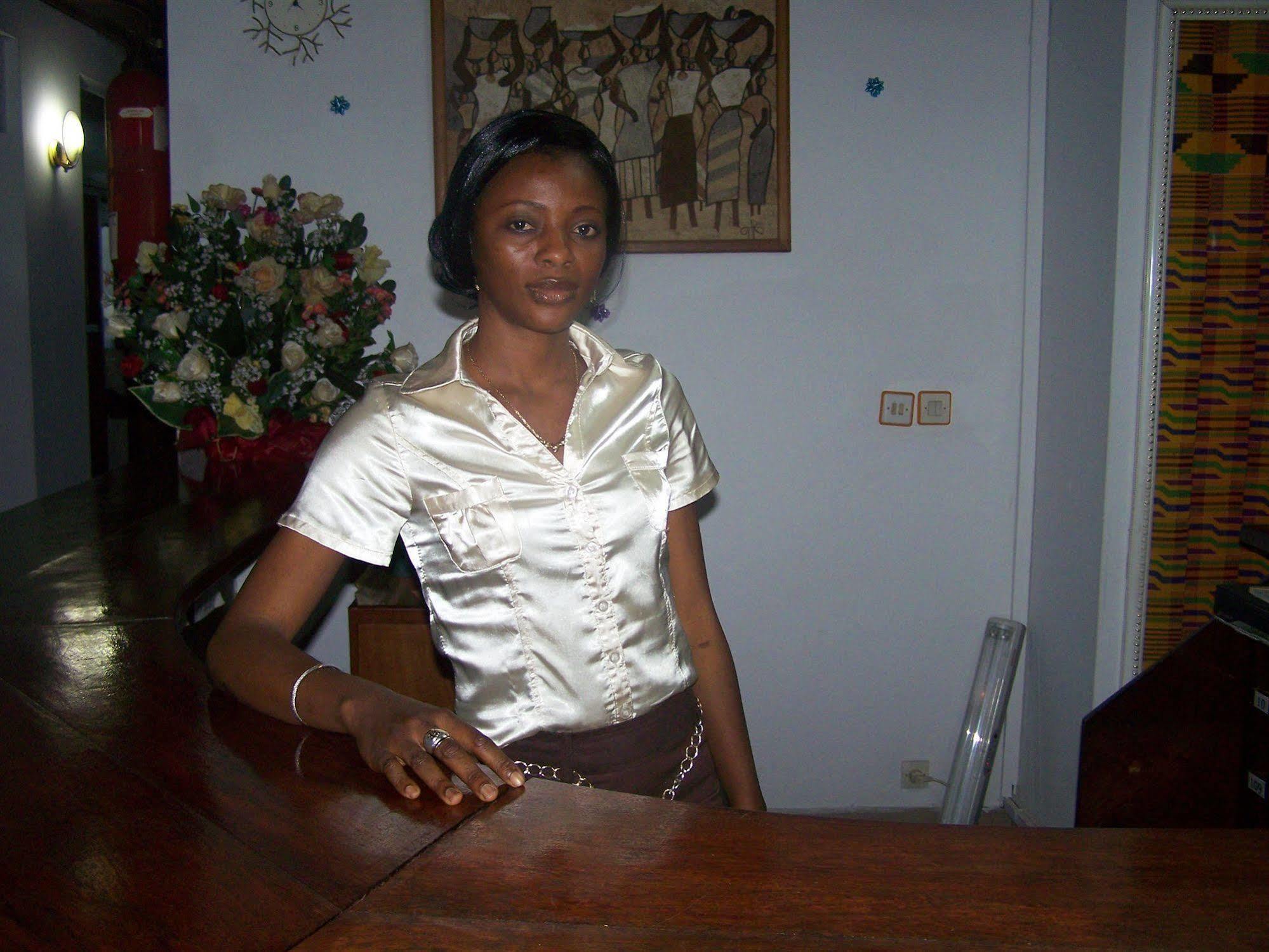 Hotel Azur Yaoundé 外观 照片